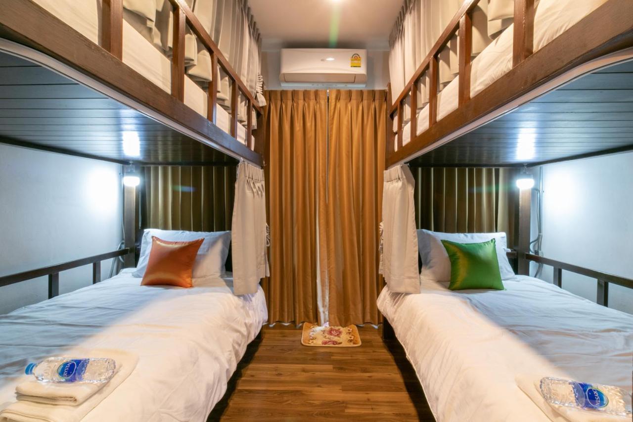 Phobphan Hostel Bangkok Exteriér fotografie