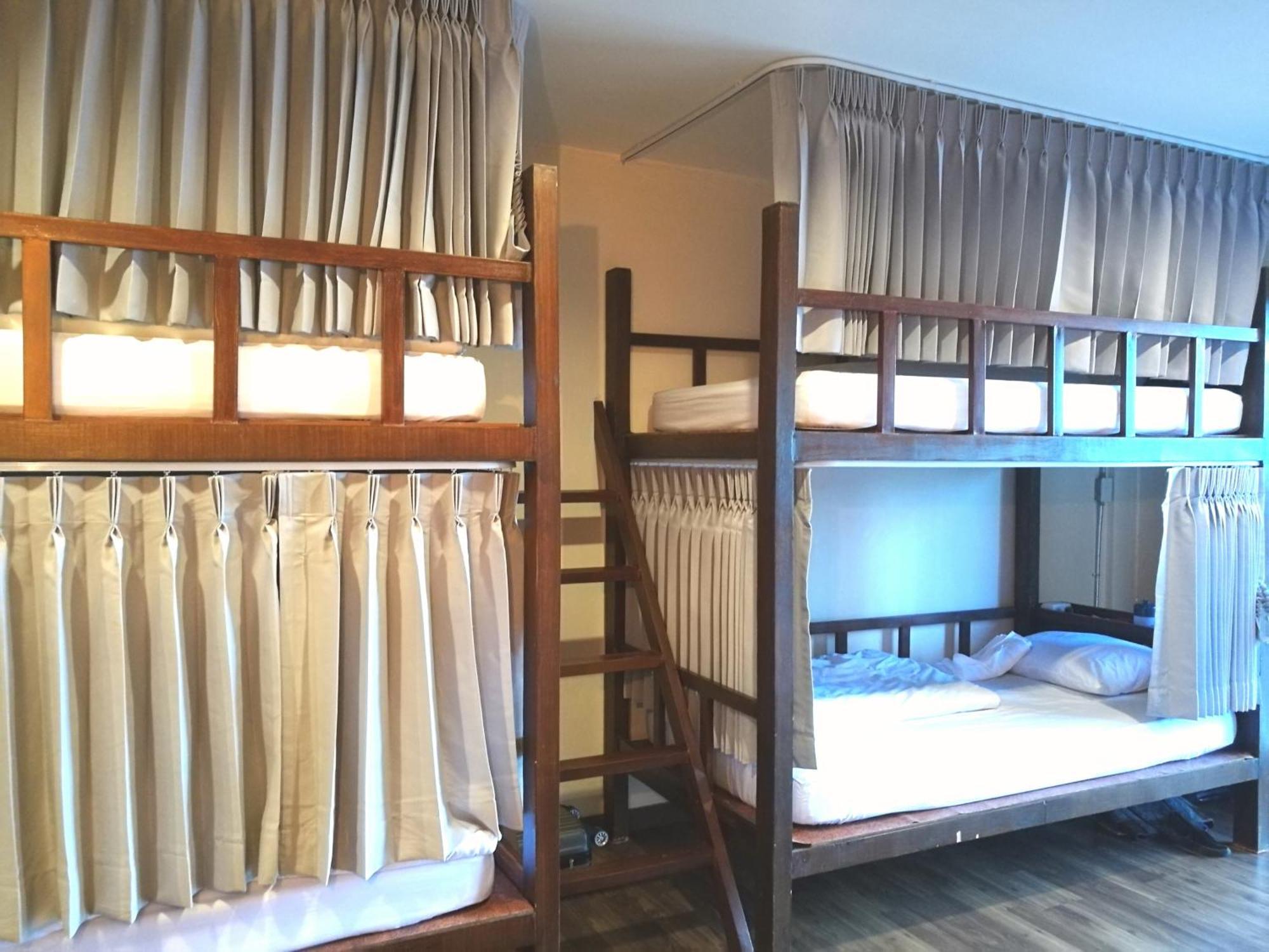 Phobphan Hostel Bangkok Exteriér fotografie
